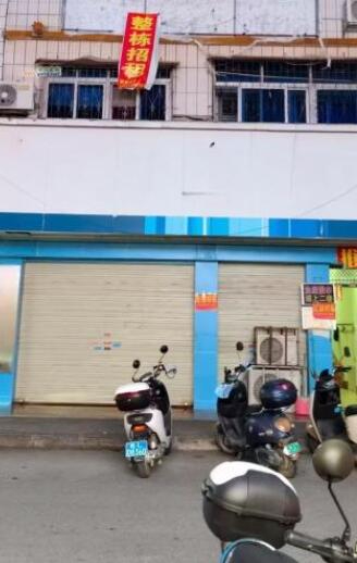 四塘镇街上黄金地段楼房门面出租 四塘镇街上黄金地段楼房门面出租