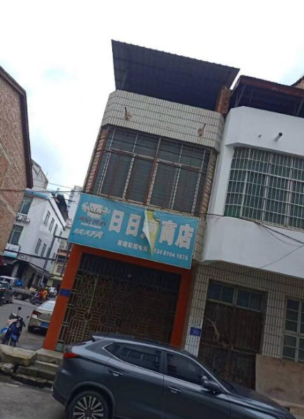 港阳路天地楼,前后大路 港阳路天地楼,前后大路