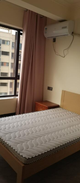 恒宁广场,带车位、全新装修靓屋拎包入住 恒宁广场,带车位、全新装修靓屋拎包入住