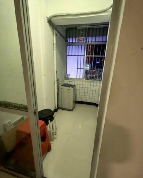 金鼎世家单间配套出租,拎包入住 金鼎世家单间配套出租,拎包入住