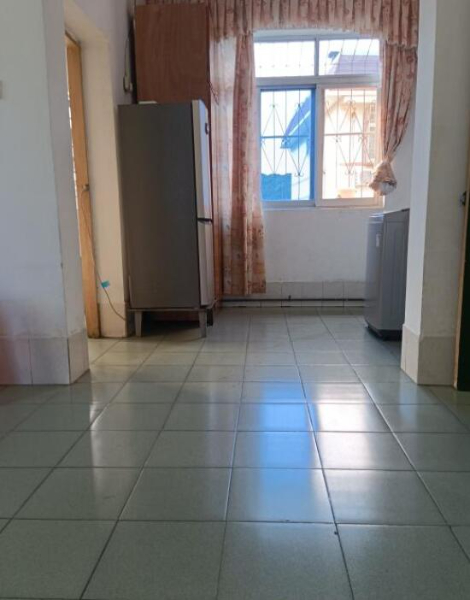 百色市新兴路广州街旁两房一厅出租 百色市新兴路广州街旁两房一厅出租