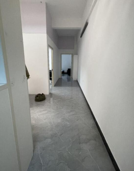 龙景区碧桂园翡翠郡毗邻百高和竹洲商业广场的110平旺铺出租 龙景区碧桂园翡翠郡毗邻百高和竹洲商业广场的110平旺铺出租