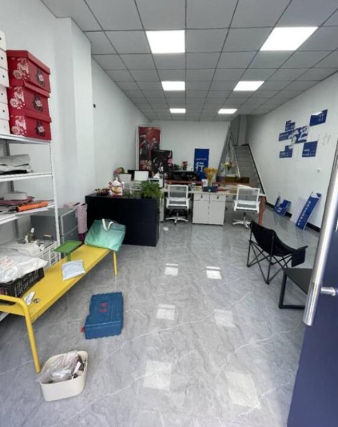 龙景区碧桂园翡翠郡毗邻百高和竹洲商业广场的110平旺铺出租 龙景区碧桂园翡翠郡毗邻百高和竹洲商业广场的110平旺铺出租