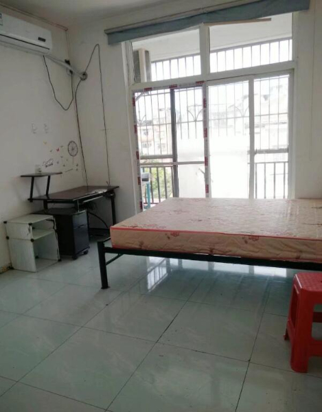 市医院附近锦绣花园单间出租或出售 市医院附近锦绣花园单间出租或出售