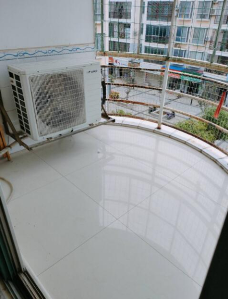 阳光一期3室 2厅 2卫12000元/年 阳光一期3室 2厅 2卫12000元/年