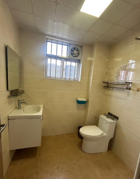 万和小区3室 2厅 2卫1250元/月 万和小区3室 2厅 2卫1250元/月