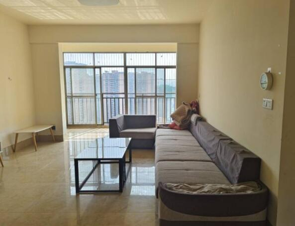 田东时代广场小区三房两厅两卫出租 田东时代广场小区三房两厅两卫出租