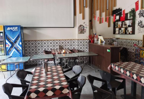 百色市右江区那毕大道锦华尊府商铺出租 百色市右江区那毕大道锦华尊府商铺出租