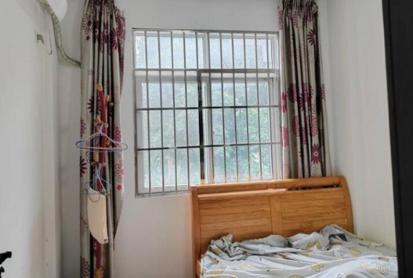 上水家园二楼电梯房三房两厅两卫出租 上水家园二楼电梯房三房两厅两卫出租