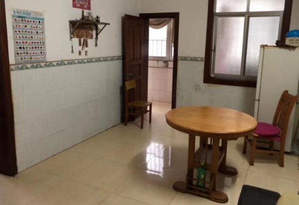 右江区爱新街金运园三房二厅出租 右江区爱新街金运园三房二厅出租