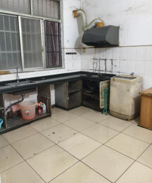 爱新街250号二房一厅招租 爱新街250号二房一厅招租