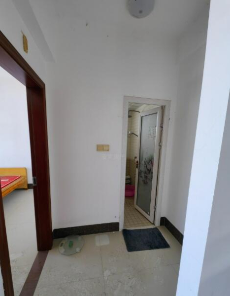 天盛二期3室 2厅 2卫38万元 天盛二期3室 2厅 2卫38万元