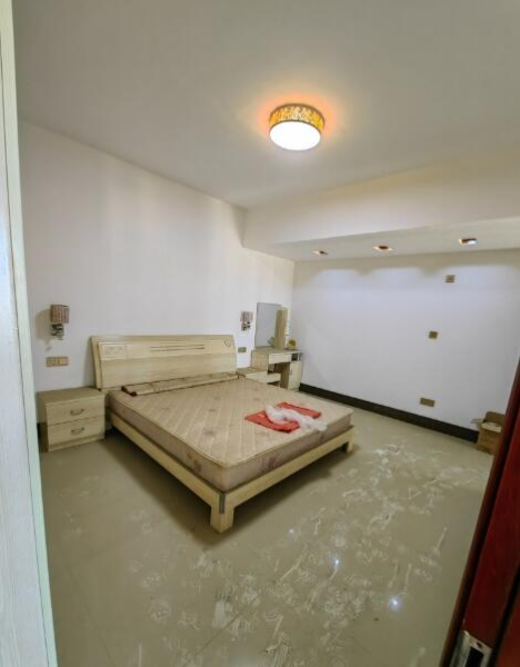 天盛二期3室 2厅 2卫38万元 天盛二期3室 2厅 2卫38万元