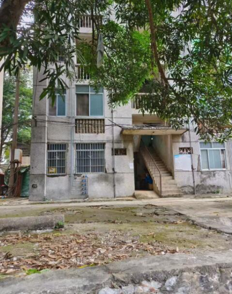 出售南华纸业厂区2室1厅1卫面积50平方米 出售南华纸业厂区2室1厅1卫面积50平方米