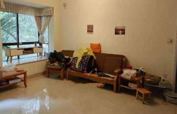 城市花园香榭宫5栋2楼80平两房一厅,阳台风景好,小区配套齐全生活便利 城市花园香榭宫5栋2楼80平两房一厅,阳台风景好,小区配套齐全生活便利