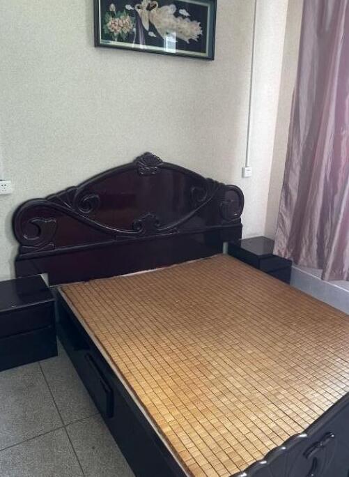 百色市中山二路电信大院两房两厅出租 百色市中山二路电信大院两房两厅出租